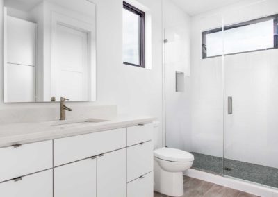 south austin custom home - interior bathroom